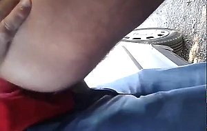 maduro me folla en aparcamiento oldman fuck parking