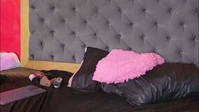 Yaya Hilton Private Show