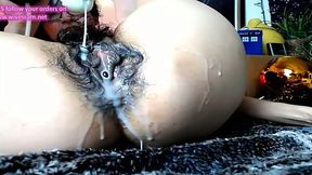 very hairy cam whore dragon dildo penetration