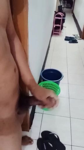 Ngocok kontol brondong besar panjang kontol panjang brondong sange ng