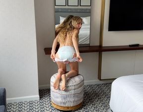 Crinkling Pampers Solo Show Above the Magnificent Mile Orgasmic ABDL Pampers Diaper Wetting