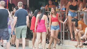 Prostitute pattaya street lady boy et lady