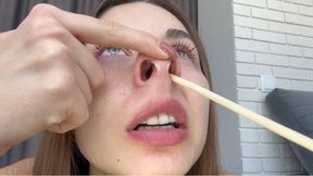 Snotty pig sneezing (custom video)