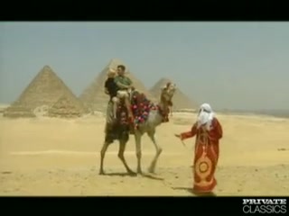 Kitty and Nikolette, Anal Threesome in the Desert