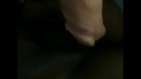 leche escurriendole en la tanga tanguita de hilo