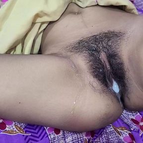 Desi bhabhi hard fucking in father-in-law