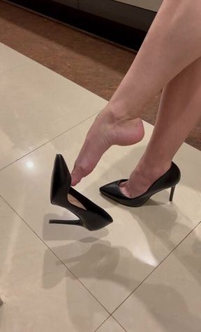 Dangling with Classic Black High Heels