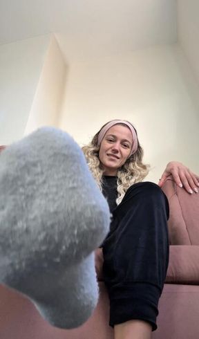 My Bare Feet, Ankle Socks, and Uggs VS You (a disgusting bug) 🪲👟💥