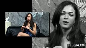 Laura Ferraz: Blonde Beauty with Big Tits and Big Cock Loves Anal!