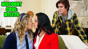 Watch amorous Penny Barber and River Lynn's xxx