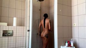 Passion's Whirlpool, Caught in Group Love's Thrill ?