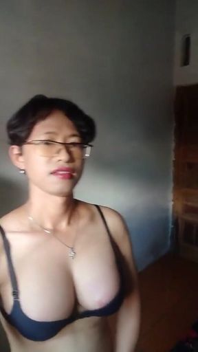 Powerful moment from &quot;An Amateur Shemale With Black Bra and Stocking Cumming in Sniffer&quot;