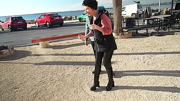 Lilith Camille Loves French boules