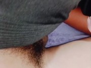 Di pijit sambil di sepong tetangga