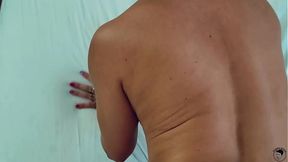Seductive Mature Woman with Massive Butt&#x1F351; Enjoying Intense Sex and Cumshot