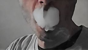 Smoking Eve 120s Blue 240fps slow-motion 220225