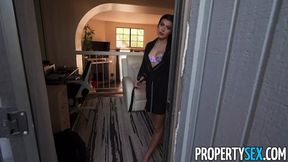 PropertySex Aroused Renter Really Wants Handyman To Fuck Her