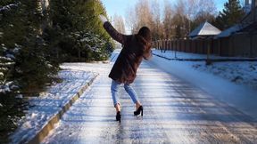 Gode High Heels on very icy road, slippery walk in high heels, high heels on ice