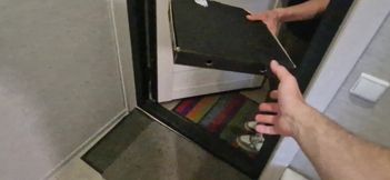 The pizza delivery guy sucked the customer's cock at the doorstep, which was a bonus for eating the cum for being late.