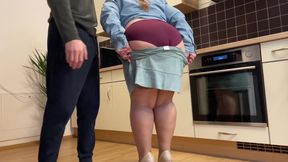 Living with my sexy stepmom is a real challenge