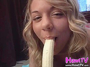 Tabatha Sweet with lesbo chicks mimics blowjob