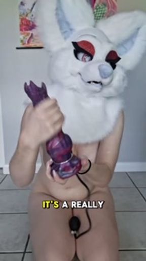 Marie's Toy Review with an Ovipositor 😳💜