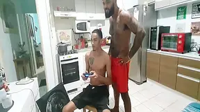 Chamei O Boyzinho Da Minha Prima Pra Jogar Clip Game E O Safado Ficou Majando