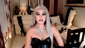 Trish Reds Private Show