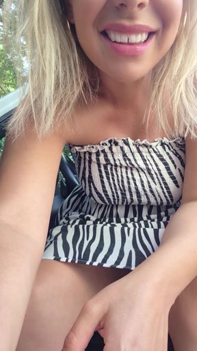 Superstore cashier shows off her curvy figure while sitting alone