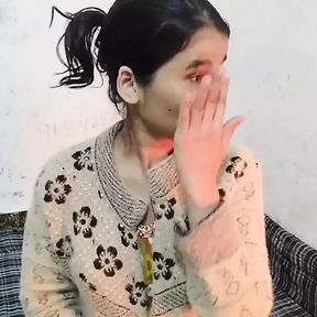 Muslim Collage girl ka bathroom MMS video