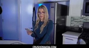 Steamy Encounter with Ashley: A POV Fantasy Featuring a Tempting Stepmom