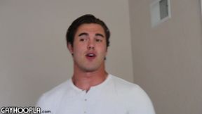 Richard Sutherland: Big Muscle Jock Jerks His Cock