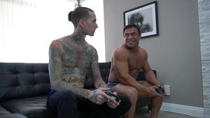 ManUpFilms: Draven Navarro ballbusting