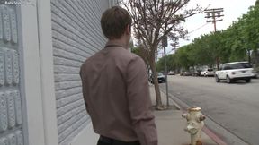 A man has this woman screaming and squirting