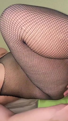 Do It Fasterr!! I You to Cum Inside Me Please Stepdaddy!!