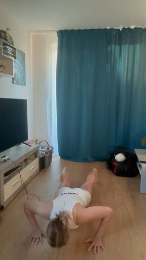 Train with k1 pushups