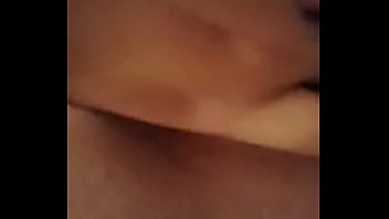 siririca ao som de ra&ccedil_a negra