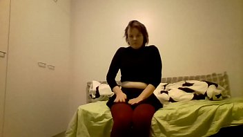 Sexy Webcam Amateur Strips and Masturbates