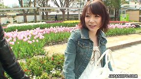 Slutty Japanese girl Kanami Mita gives outdoor blowjob to one stranger