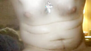 オナニー, 自慰行為 &#8211; アマチュアの若いアメリカ人男がアナルファックされるクローズアップの自家製映画