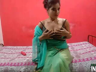 Kamini Solo Seductive Sex Filled with Intimate Secrets
