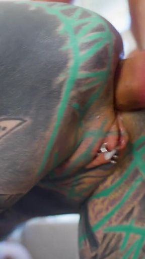 Pandora Slut Came to Earth to Get Her Ass Smashed by Humans