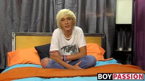 Young gay Ryan Morrison jerking off big dick cumshot