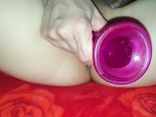 Sex-toy to big for my taut pussy