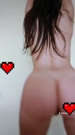 TIK TOK - Small Waist Pretty Face with a Big Bank