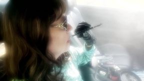 MATURE BRUNETTE MRS. ROMAN CAR SMOKING HER MORE 120 MENTHOLS IN HER BLACK CIGARETTE HOLDER