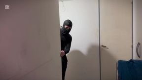 Thief finds me masturbating and ended up drinking his milk