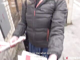 EXTRAORDINARY STREETS - Vaginal Prolapse