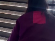 Acabo en la boca de mi novia luego de follarla en la habitación de sus padres !