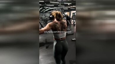 18yo Gangbang Slip Caught on TikTok Live Fail